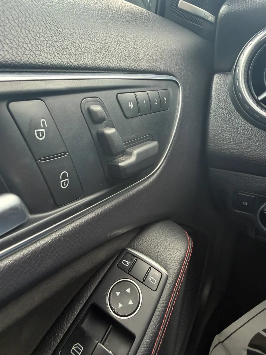 Used 2015 Mercedes-Benz GLA 45 AMG 4MATIC image 19