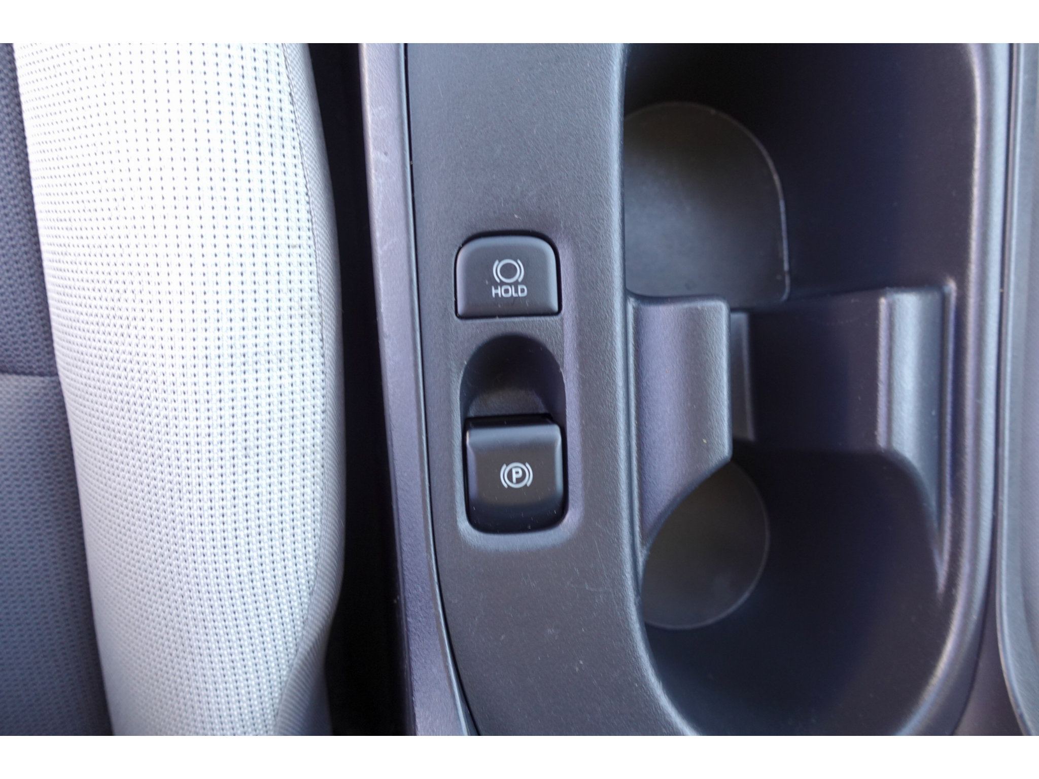 Used 2025 Toyota Corolla LE FWD image 19
