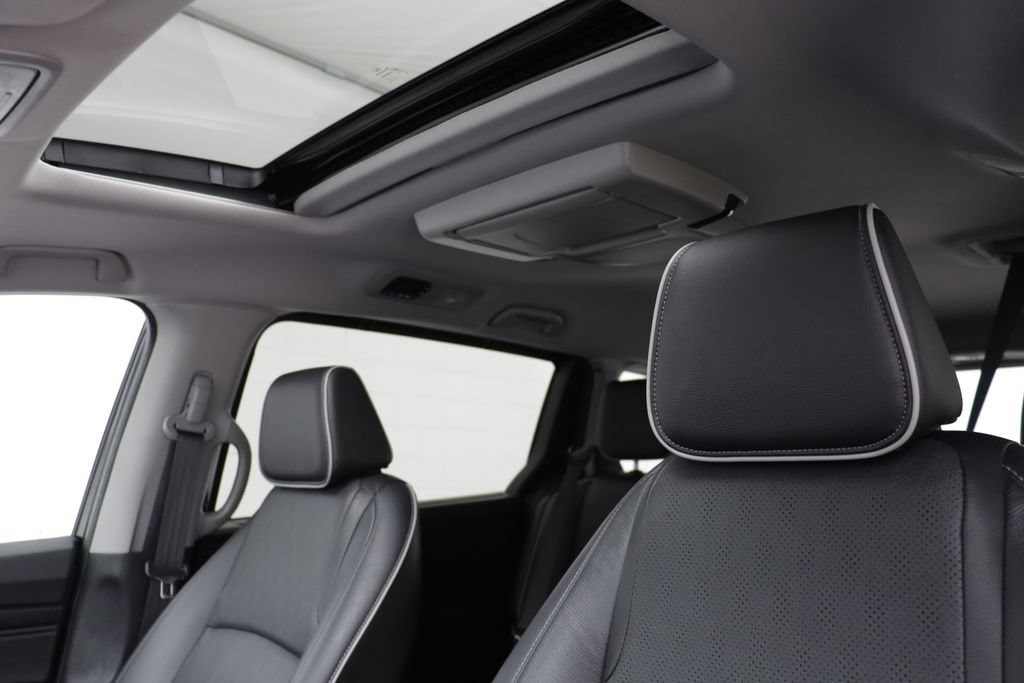 Used 2024 Honda Odyssey Elite image 13
