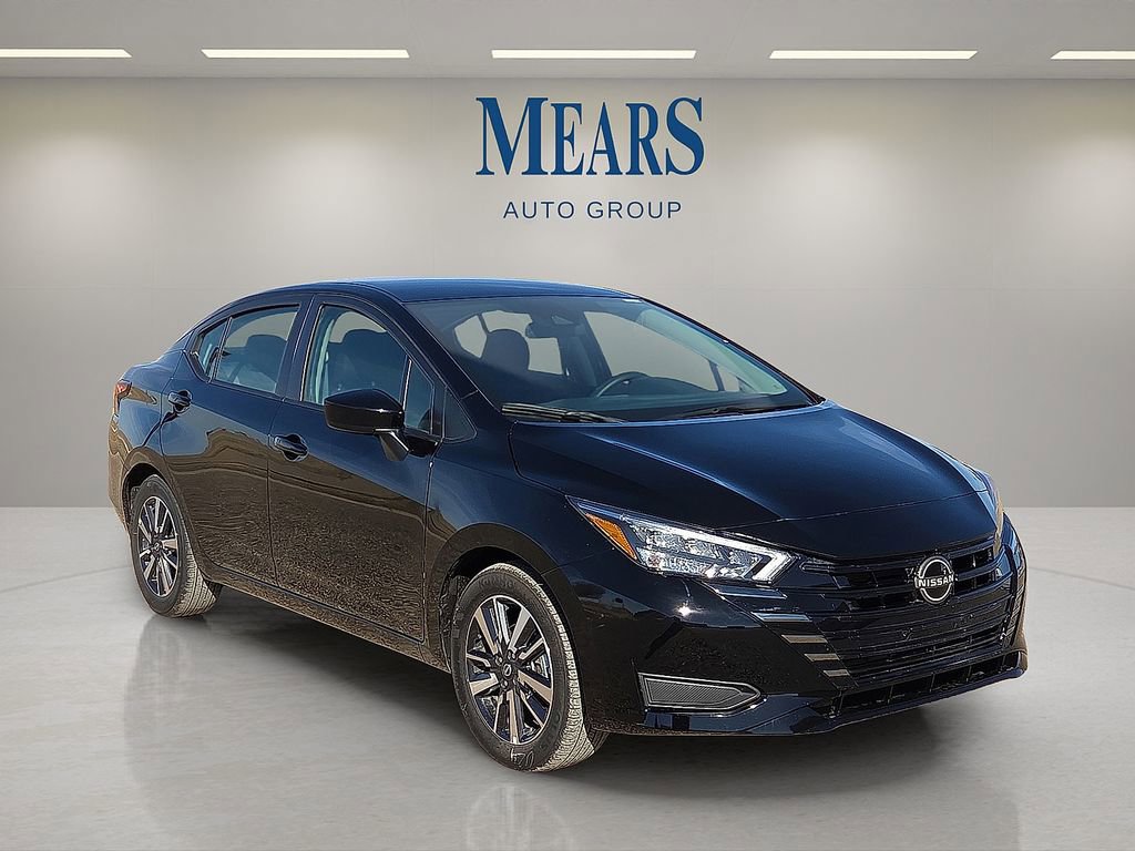 Used 2025 Nissan Versa SV image 7