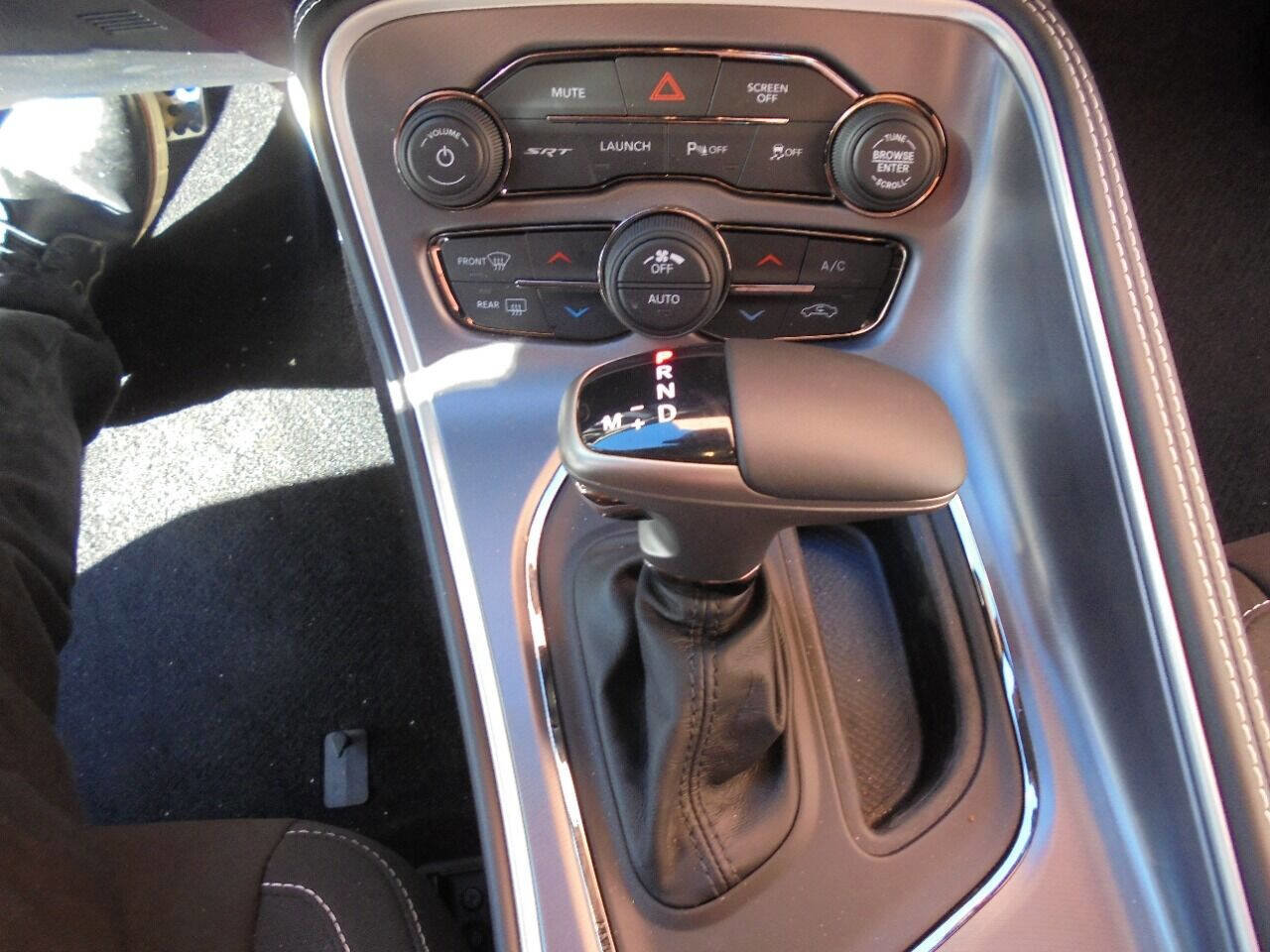 Used 2020 Dodge Challenger SRT Hellcat image 20