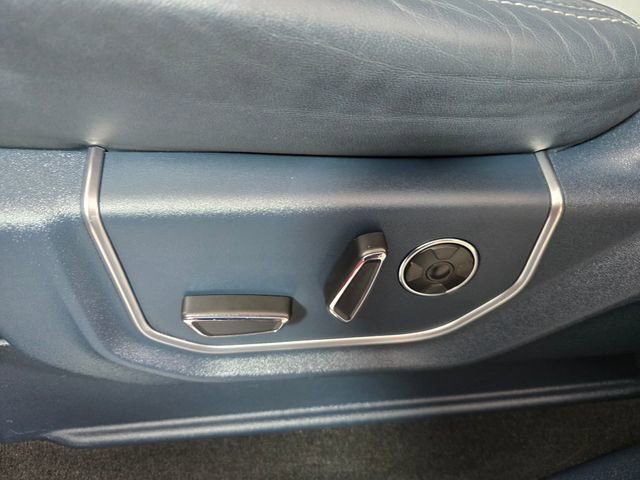 Used 2022 Ford F350 Limited AWD/4WD image 27