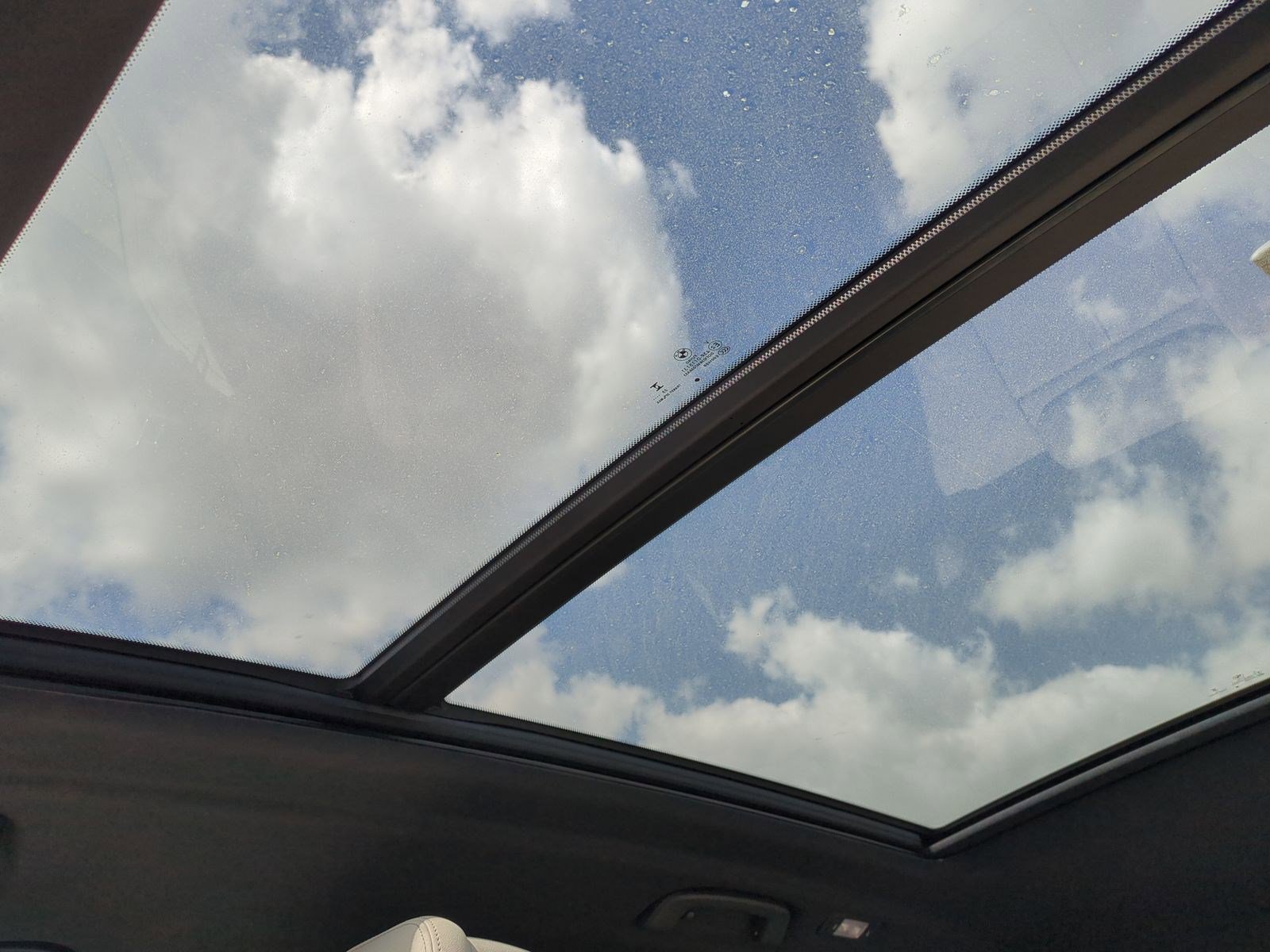 Certified 2024 BMW X5 xDrive50e w/ Premium Package image 28