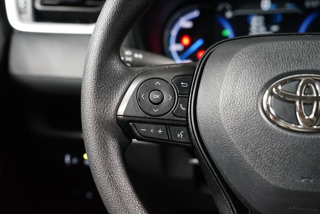 Certified 2025 Toyota RAV4 LE image 14