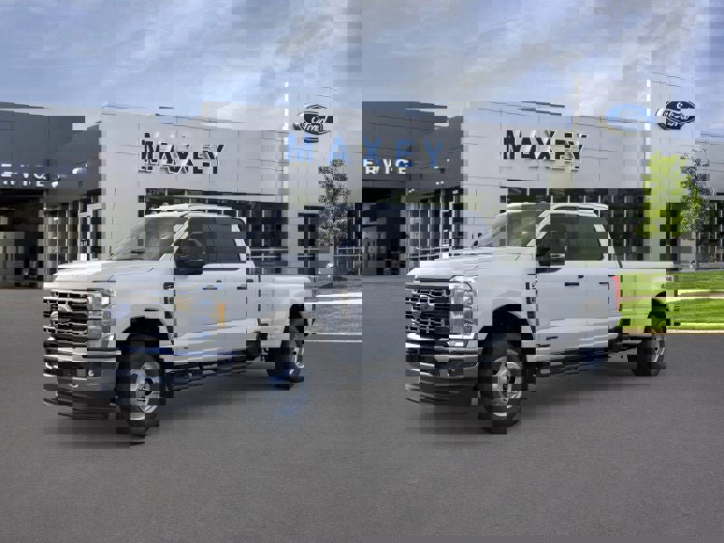 New 2026 Ford F350 XLT image 1