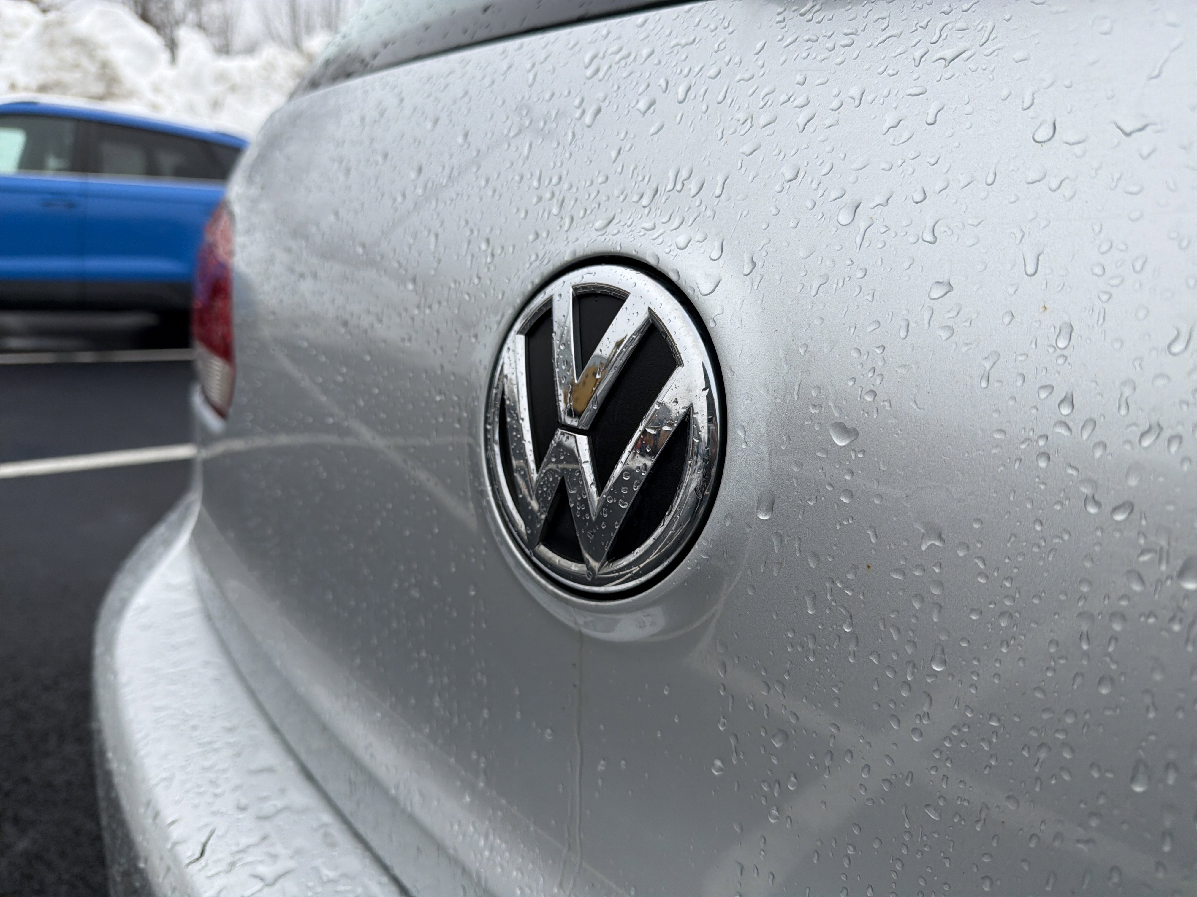 Used 2011 Volkswagen Golf TDI image 32