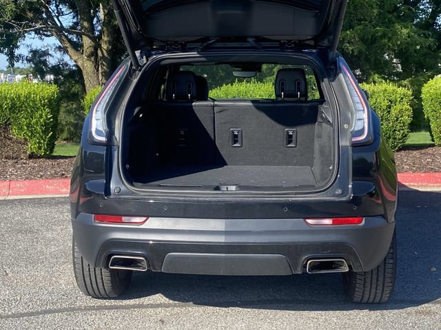Used 2022 Cadillac XT4 Sport w/ Enhanced Visibility Package AWD/4WD image 5