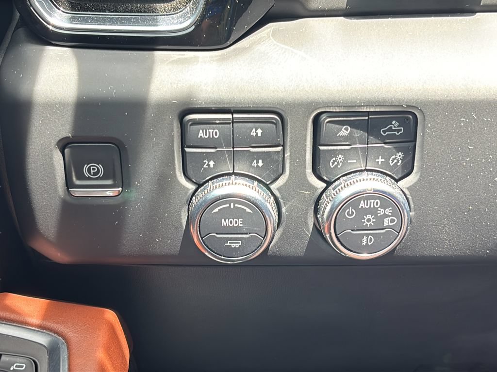 Used 2024 GMC Sierra 1500 Denali Ultimate AWD/4WD image 30