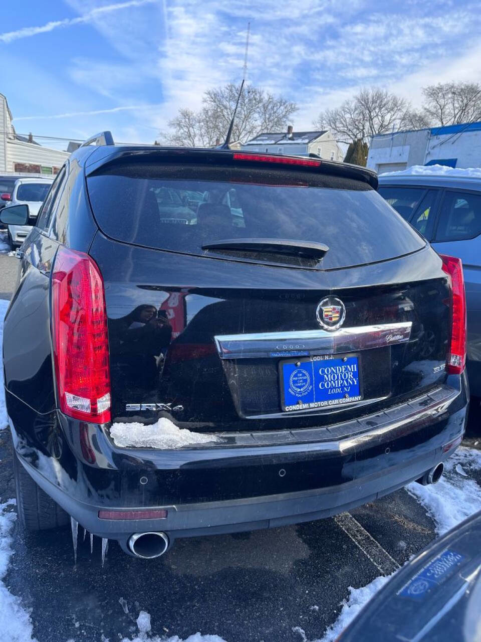 Used 2012 Cadillac SRX Luxury image 3