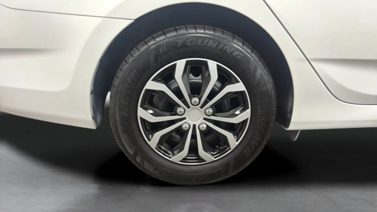 Used 2016 Hyundai Accent SE FWD image 23