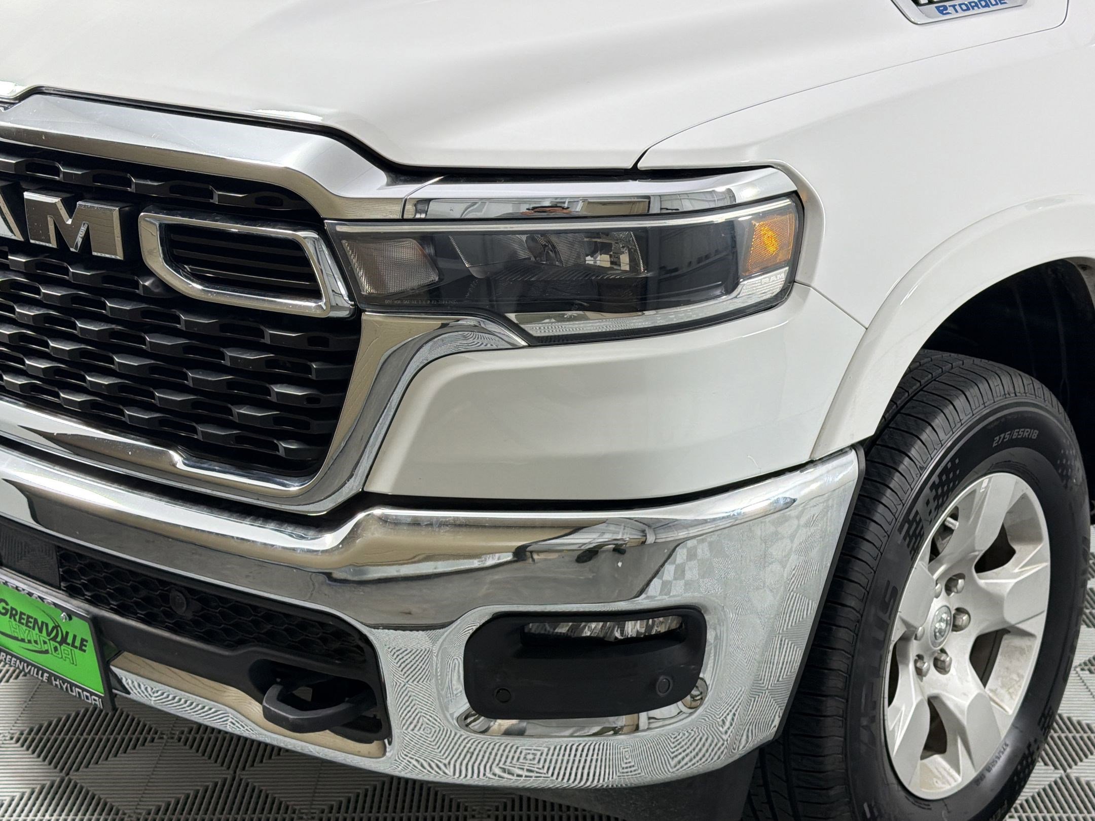 Used 2025 RAM 1500 Lone Star image 11