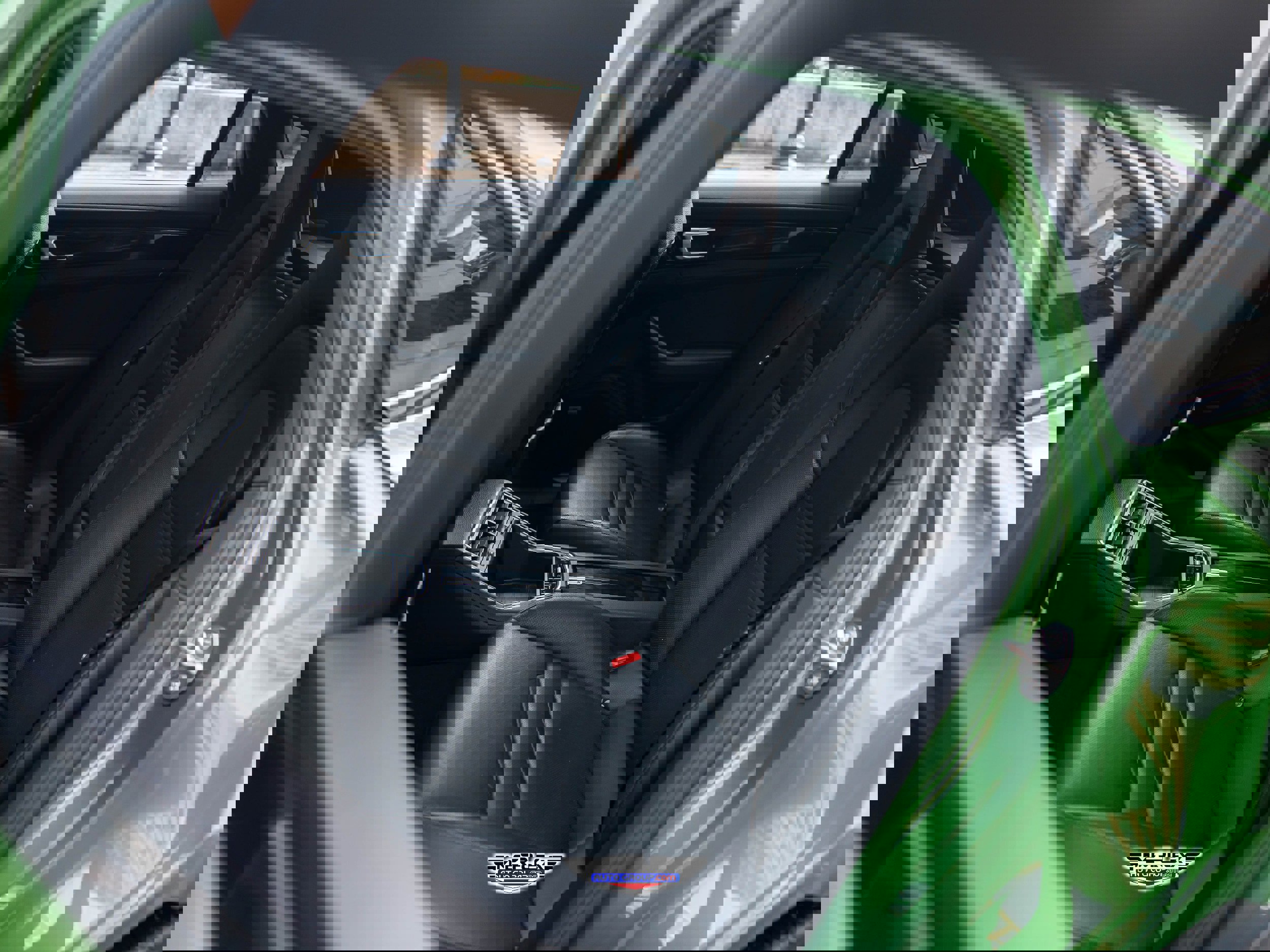 Used 2018 Porsche Panamera 4S image 20