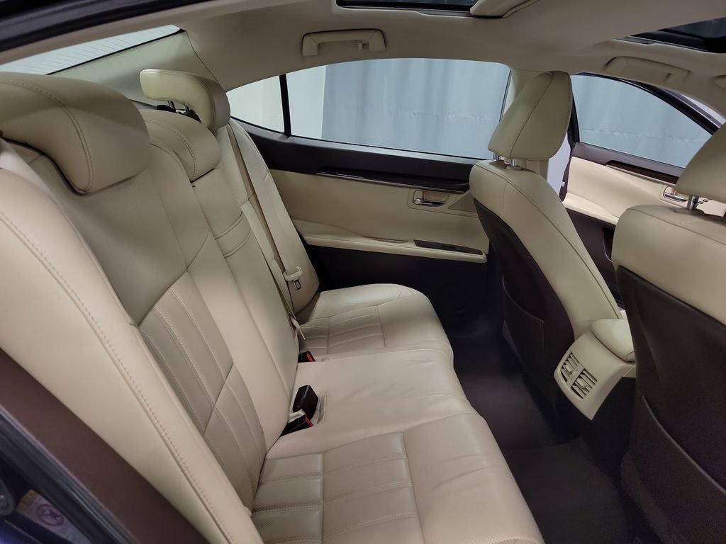 Used 2016 Lexus ES 350 image 23