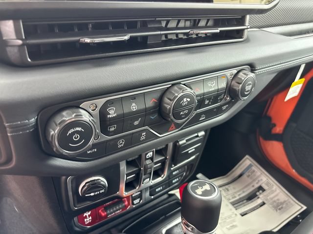 New 2027 Jeep Wrangler Unlimited Rubicon AWD/4WD image 22