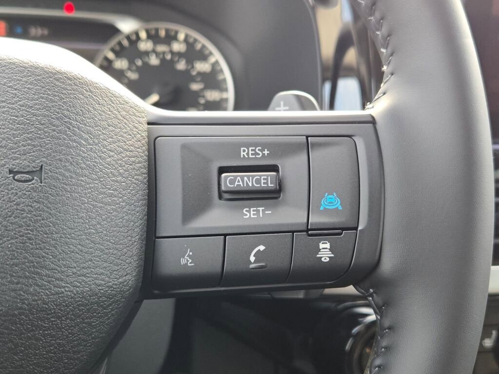 New 2026 Nissan Pathfinder SV image 29