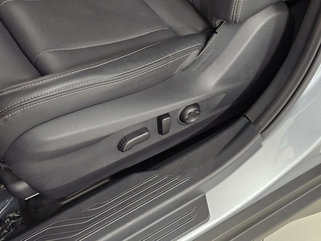 Certified 2025 Subaru Outback Limited w/ Popular Package #2 image 23