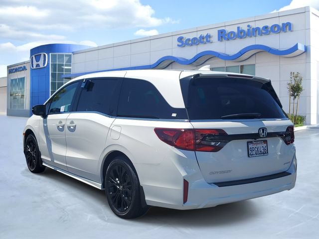 Certified 2025 Honda Odyssey Sport-L image 3