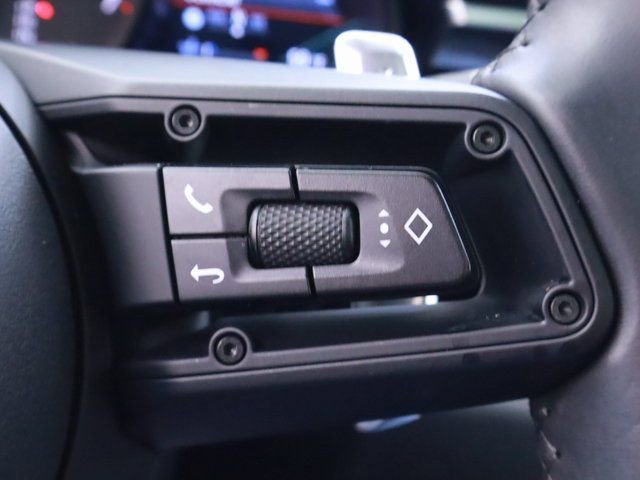 New 2024 Porsche Macan image 30