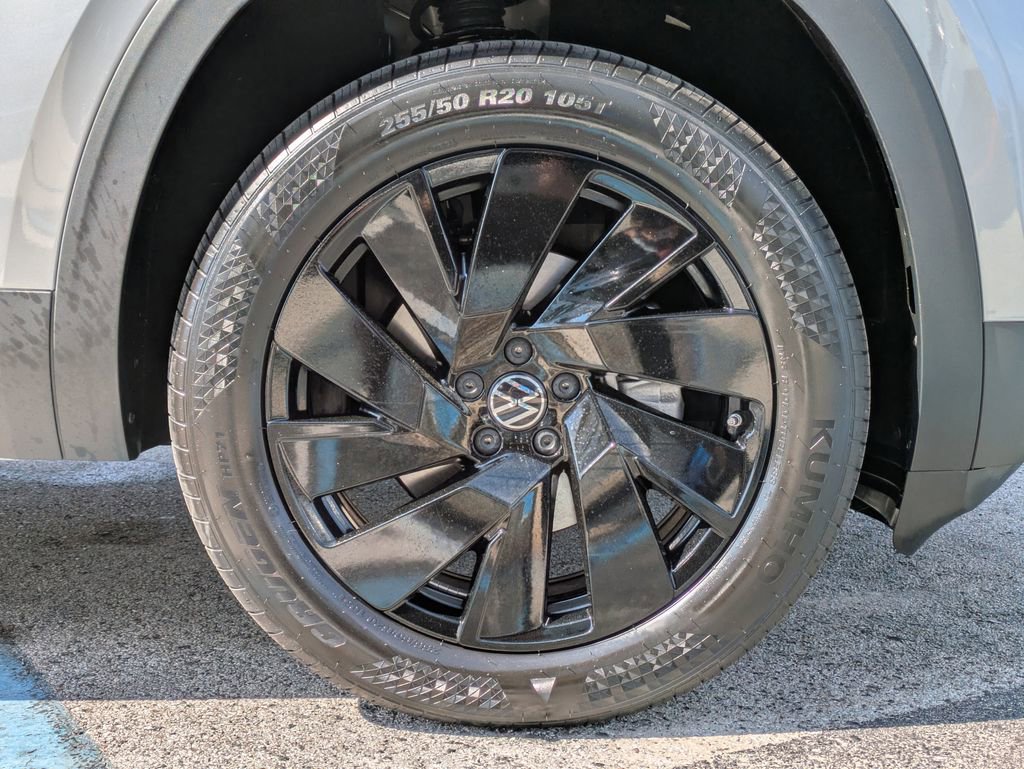 New 2026 Volkswagen Atlas SE FWD image 11