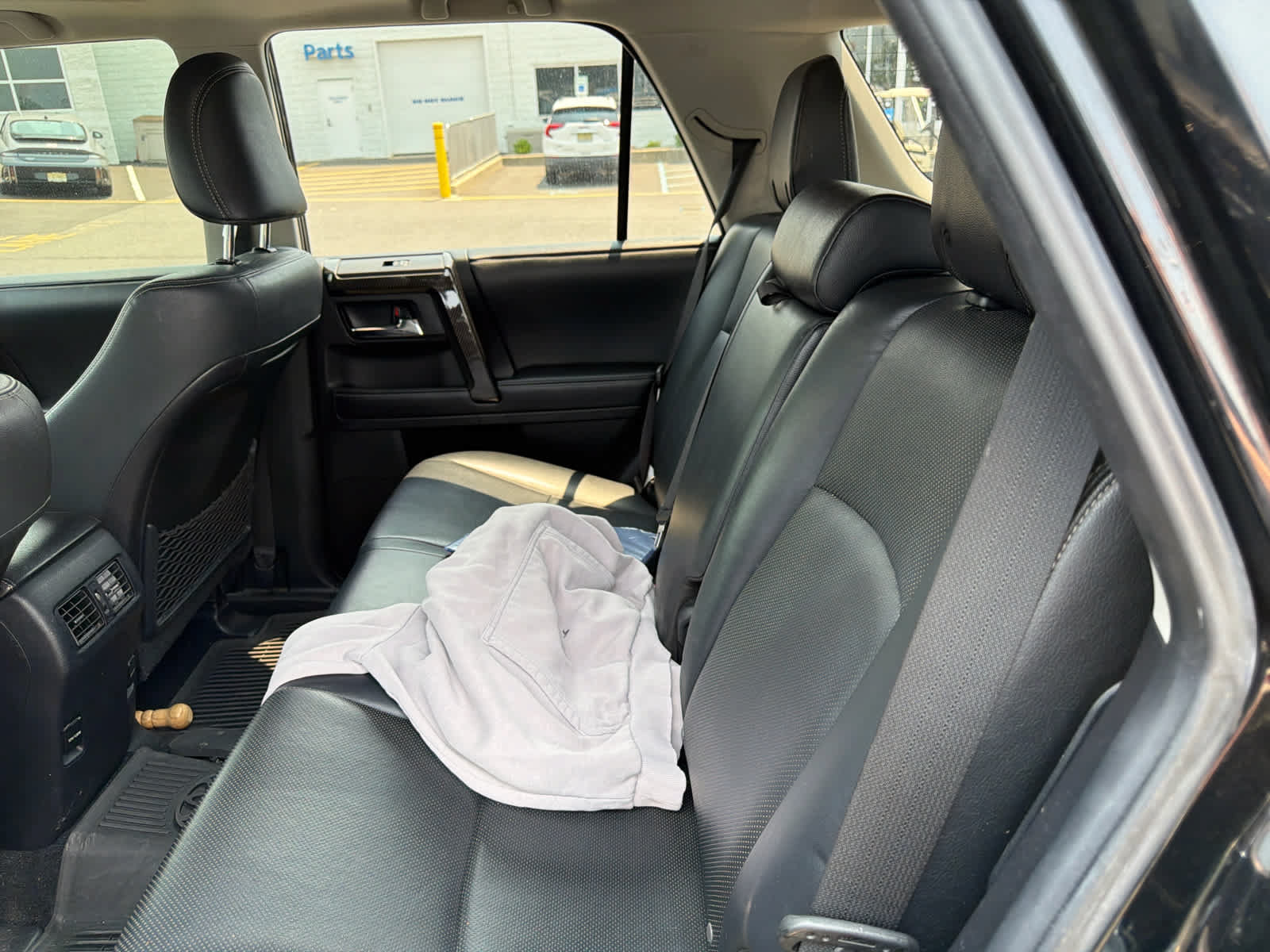 Used 2017 Toyota 4Runner Limited AWD/4WD image 7