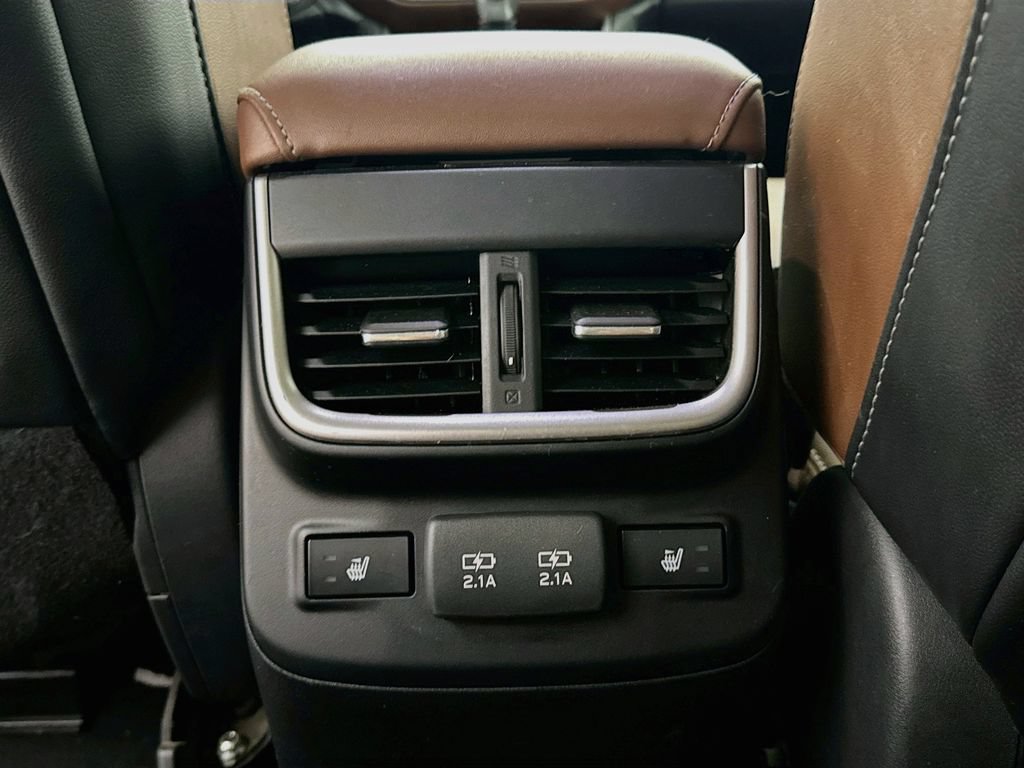 Used 2020 Subaru Outback Touring w/ Popular Package #2 AWD/4WD image 31