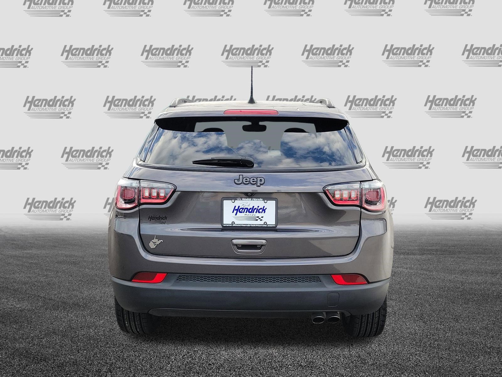 Used 2021 Jeep Compass Latitude FWD image 6