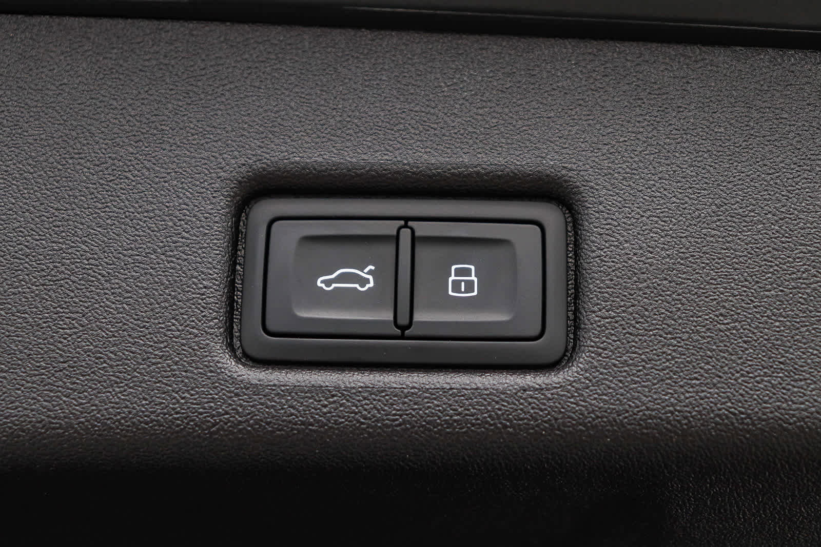 New 2025 Audi Q5 Prestige image 37