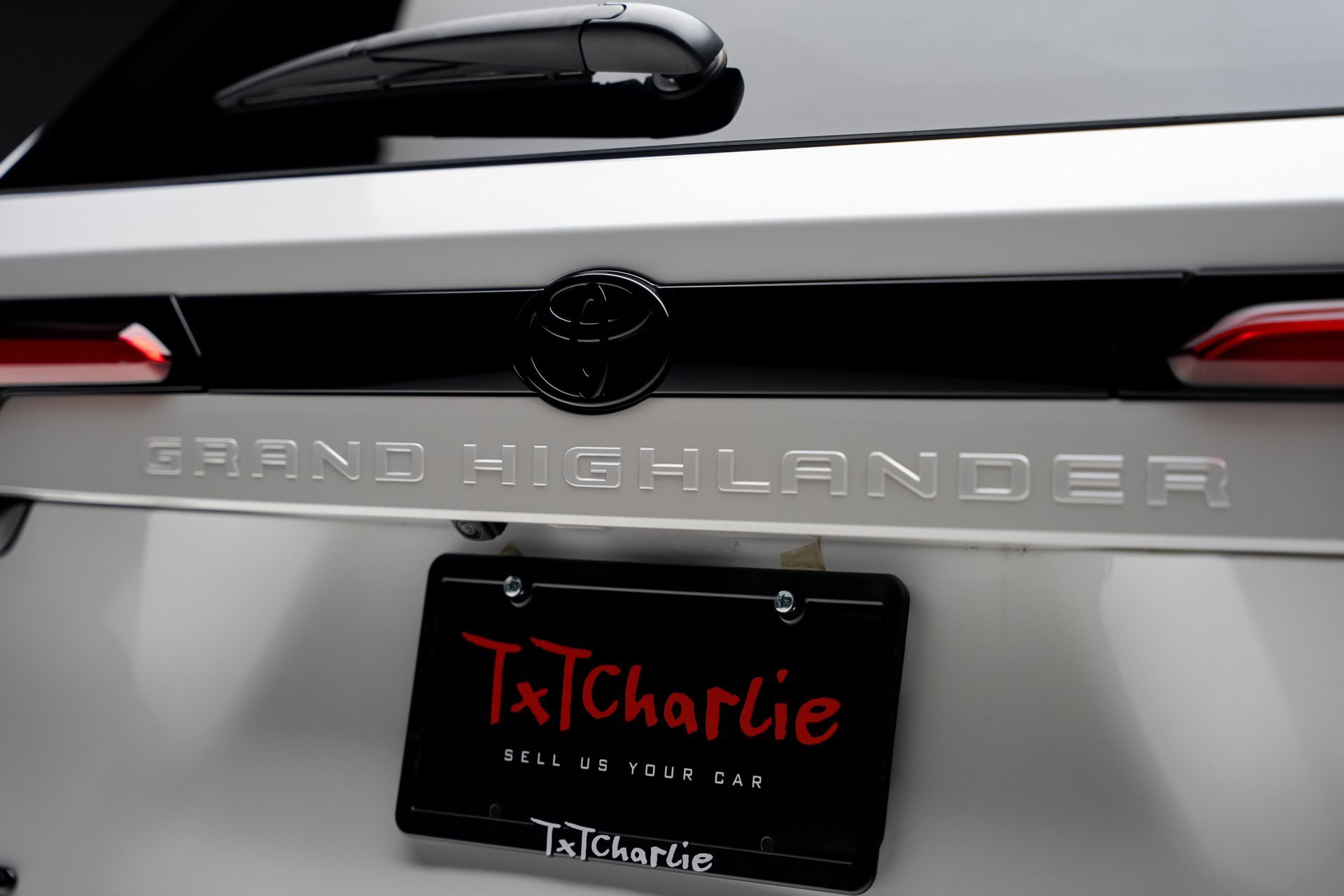 Used 2024 Toyota Grand Highlander XLE image 29