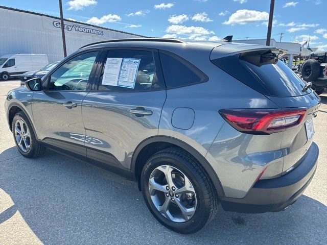 Used 2025 Ford Escape ST-Line AWD/4WD image 5