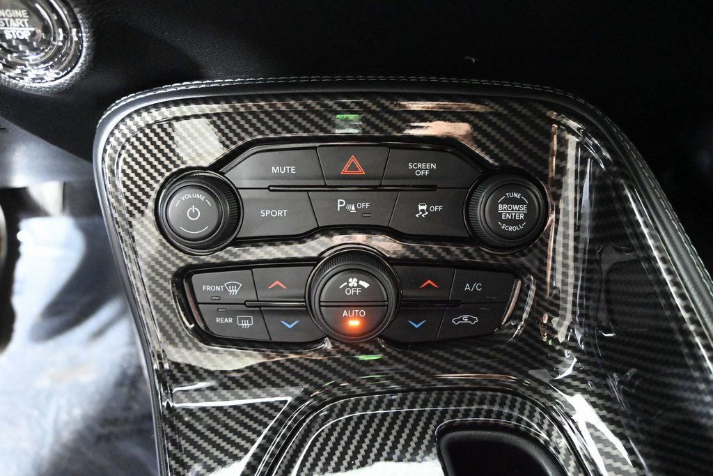 Used 2023 Dodge Challenger GT image 28