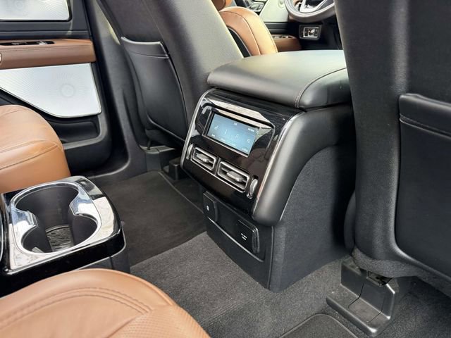 Used 2020 Lincoln Aviator Reserve w/ Equipment Group 202A AWD/4WD image 15