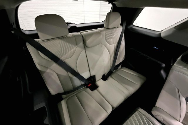Used 2023 Hyundai Palisade Calligraphy w/ Cargo Package FWD image 33