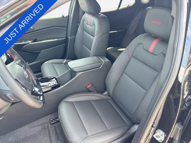 New 2026 Chevrolet Trax RS w/ Sunroof Package FWD image 11