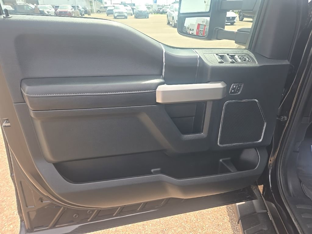 Used 2020 Ford F150 Lariat w/ Equipment Group 502A Luxury image 13