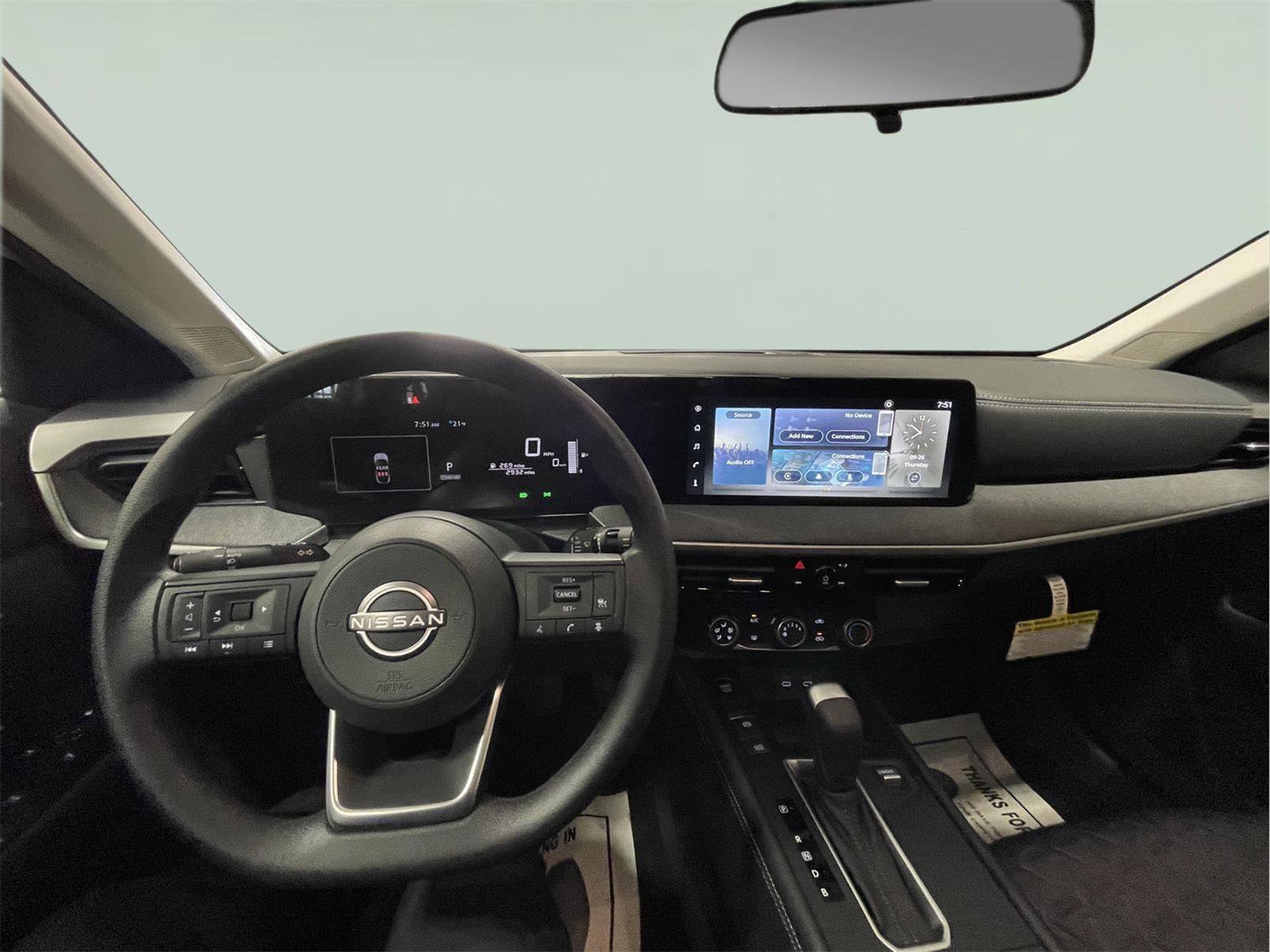 Used 2025 Nissan Kicks SV image 23