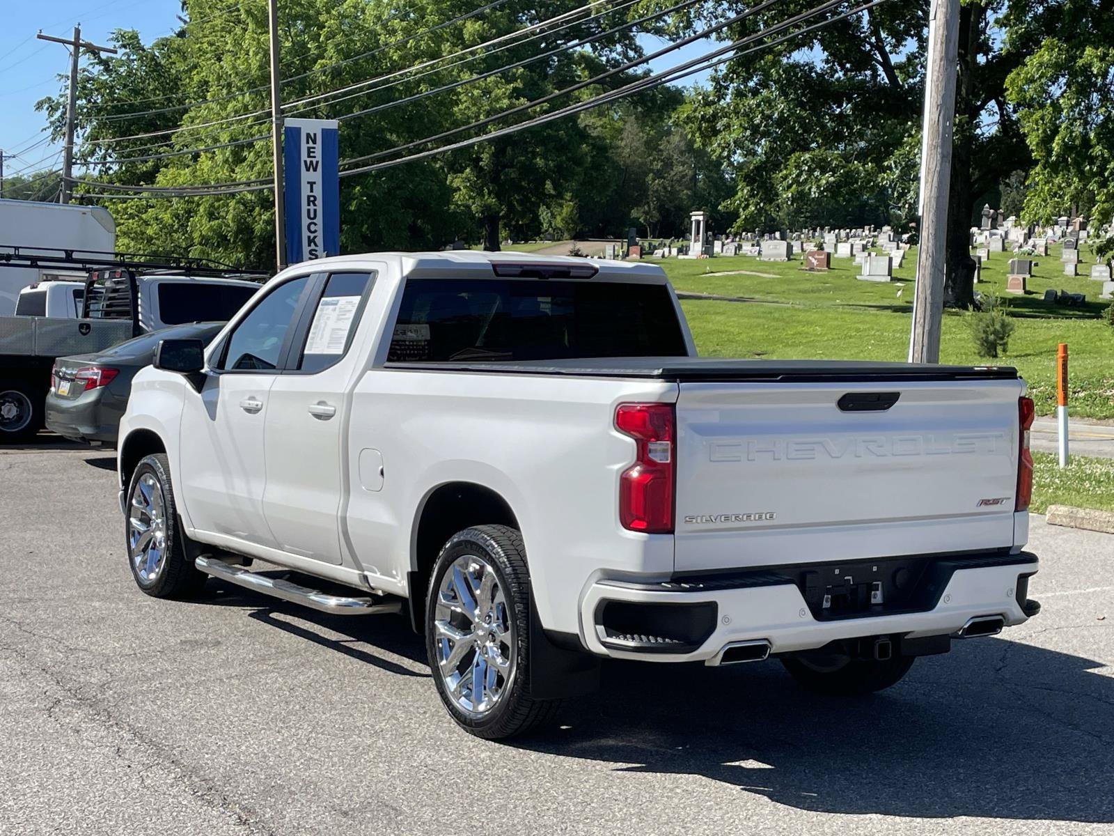 Certified 2021 Chevrolet Silverado 1500 RST w/ Convenience Package II AWD/4WD image 5