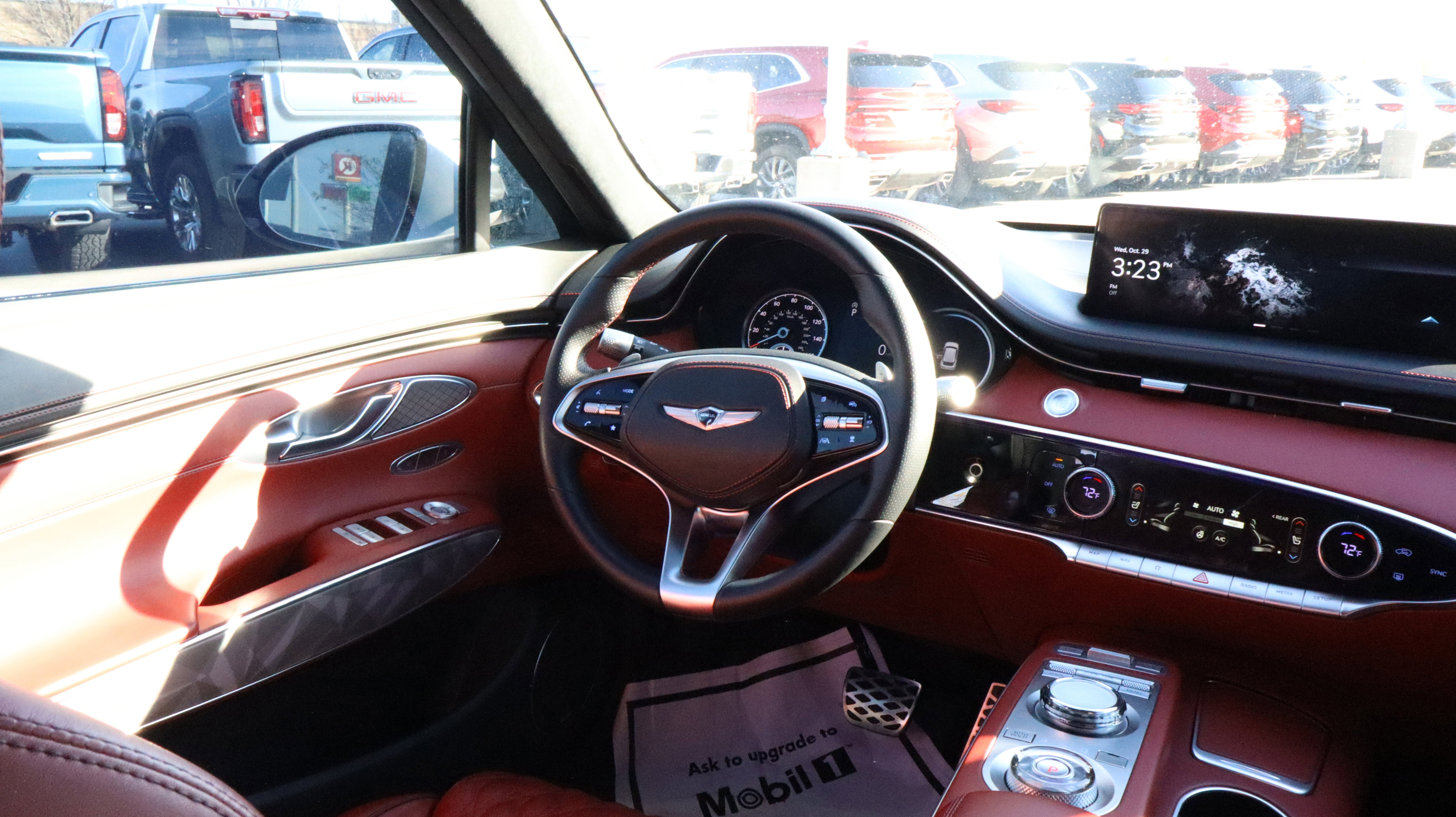 Used 2022 Genesis GV70 3.5T Sport w/ Sport Advanced Package image 9