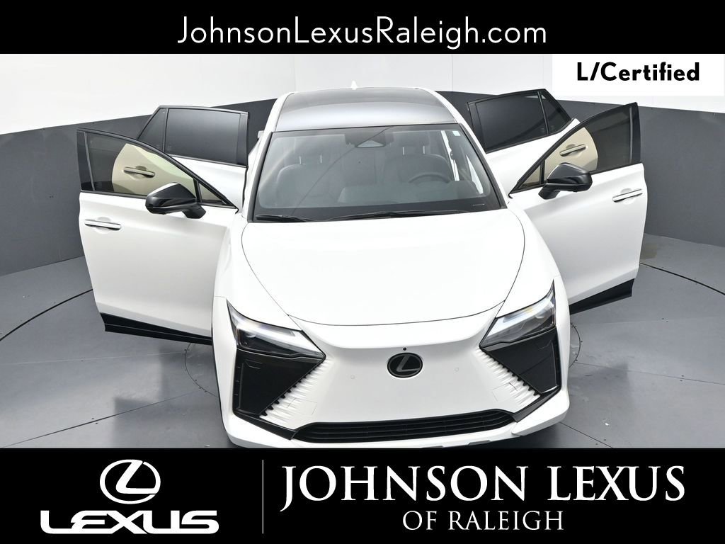 Used 2024 Lexus RZ 300e Premium w/ Accessory Package (Z1) FWD image 33