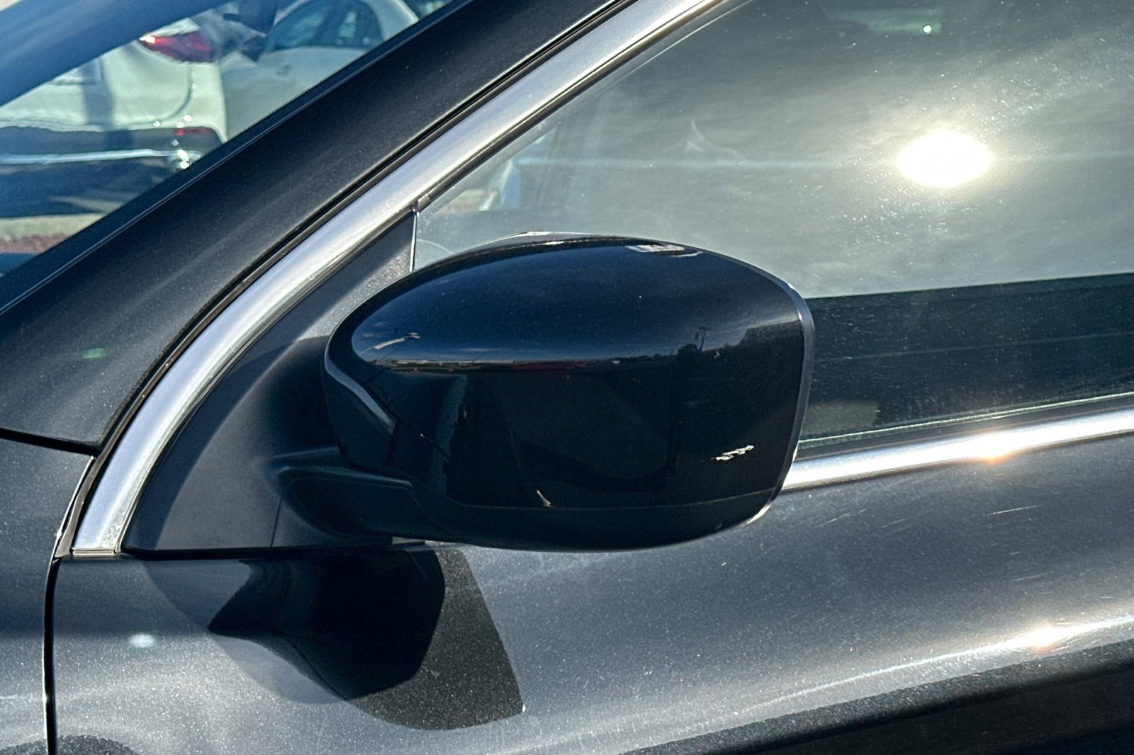 Used 2022 Nissan Rogue Sport S image 48