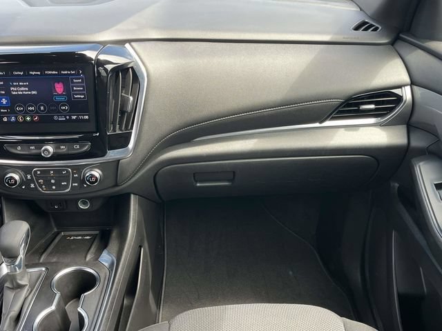 Used 2022 Chevrolet Traverse LT FWD image 19