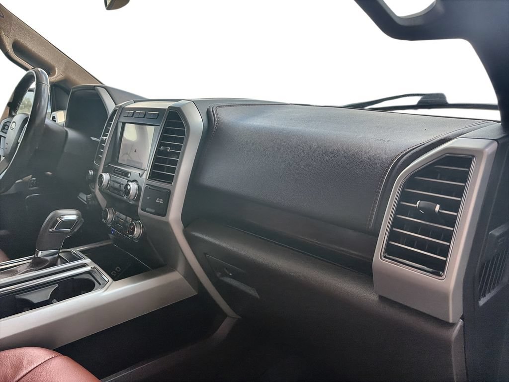 Used 2019 Ford F150 King Ranch w/ Equipment Group 601A Luxury AWD/4WD image 30