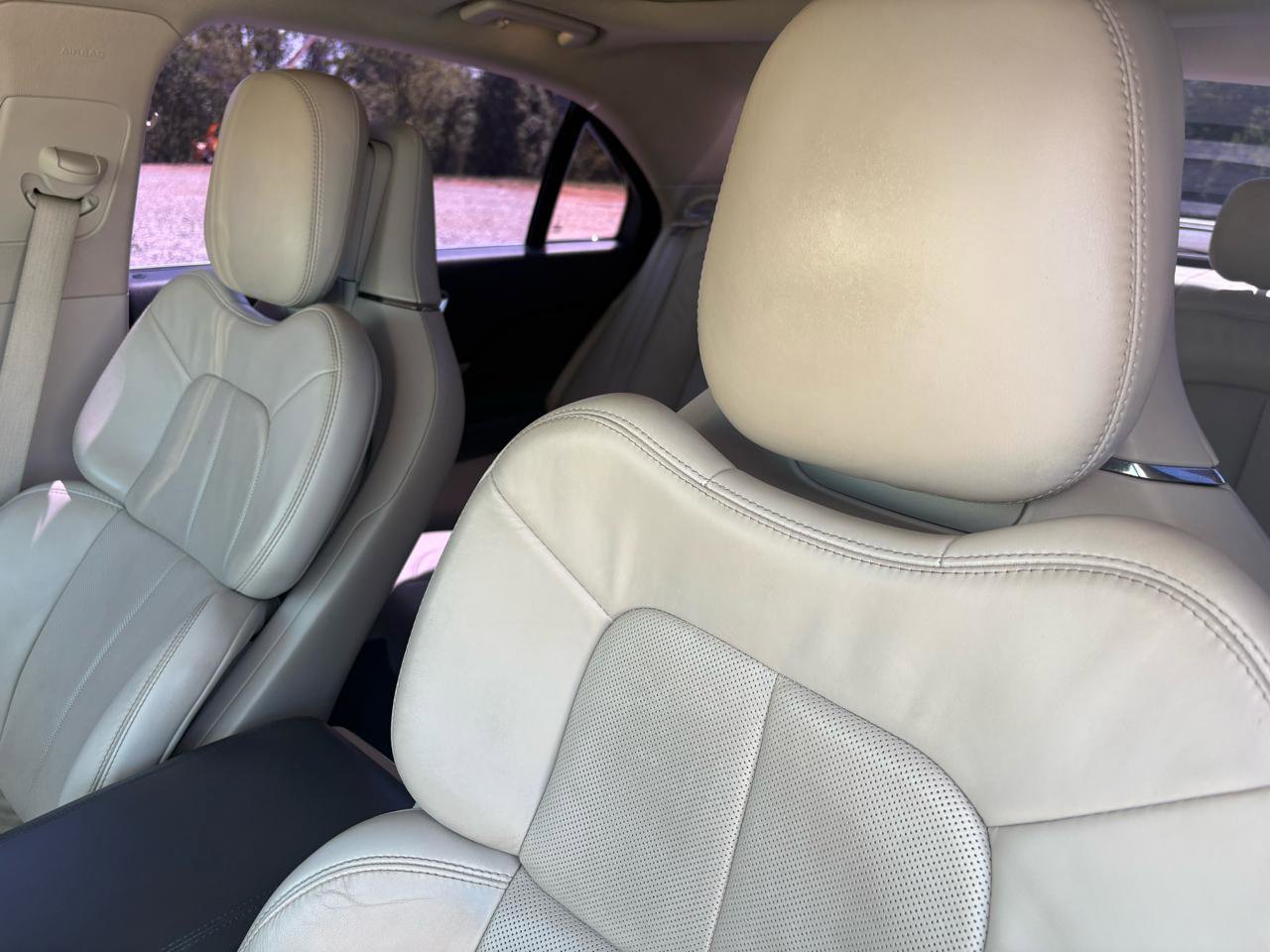 Used 2018 Lincoln Continental Reserve w/ Continental Climate Package AWD/4WD image 17