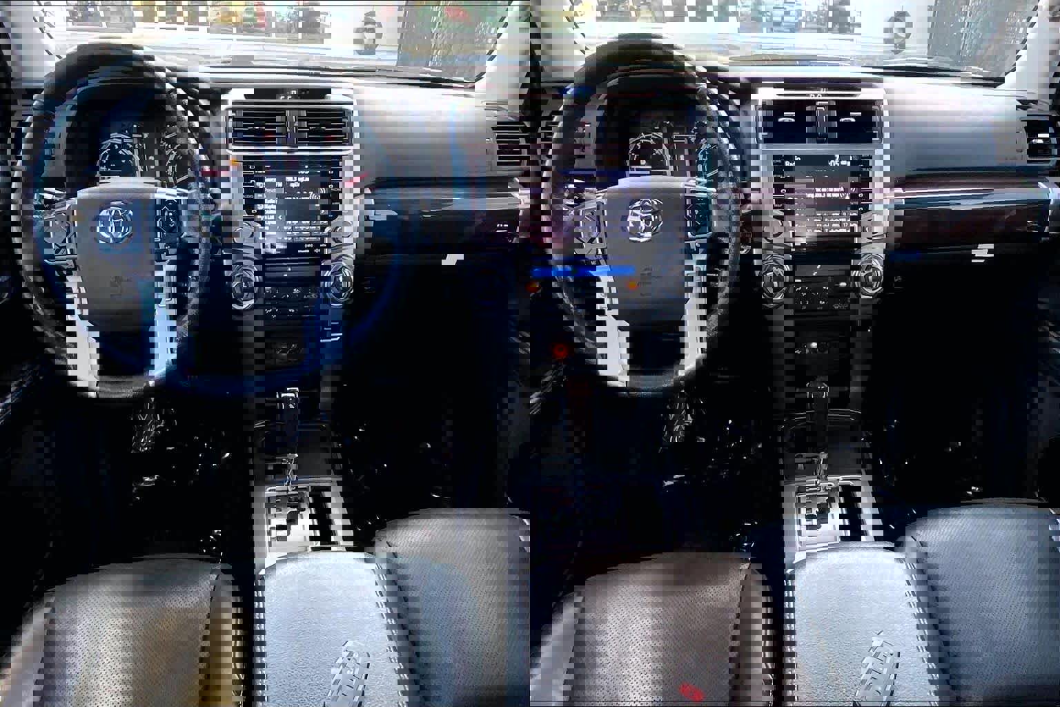 Used 2023 Toyota 4Runner Limited image 15