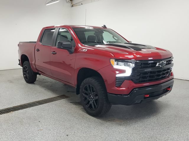 Used 2023 Chevrolet Silverado 1500 LT Trail Boss w/ Protection Package AWD/4WD image 2