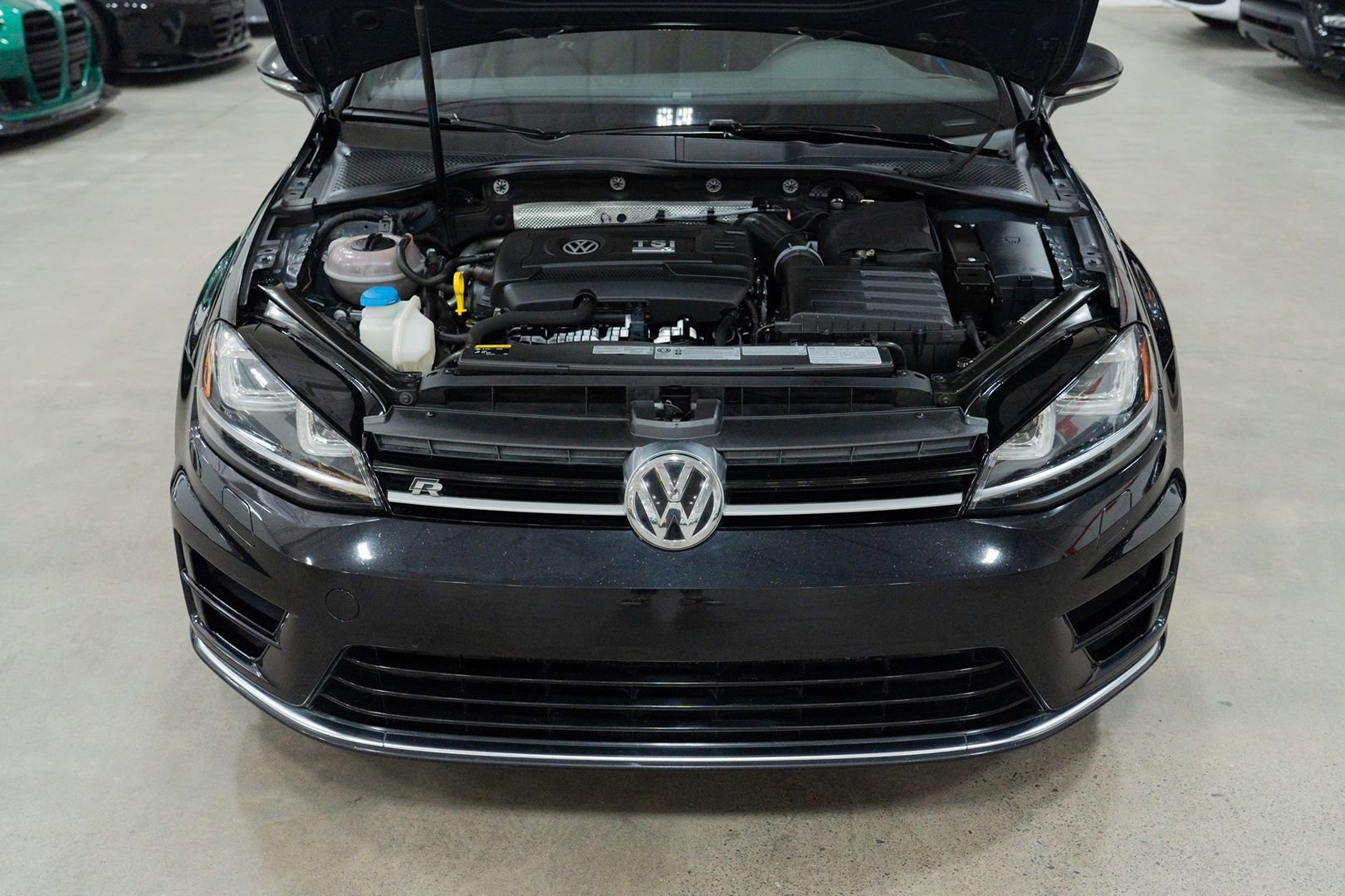 Used 2016 Volkswagen Golf 4-Door AWD/4WD image 37