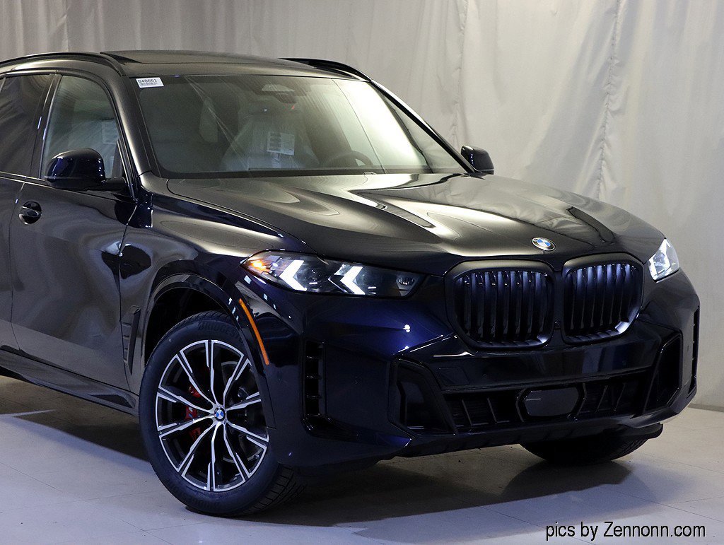 Used 2026 BMW X5 xDrive40i w/ M Sport Package image 2