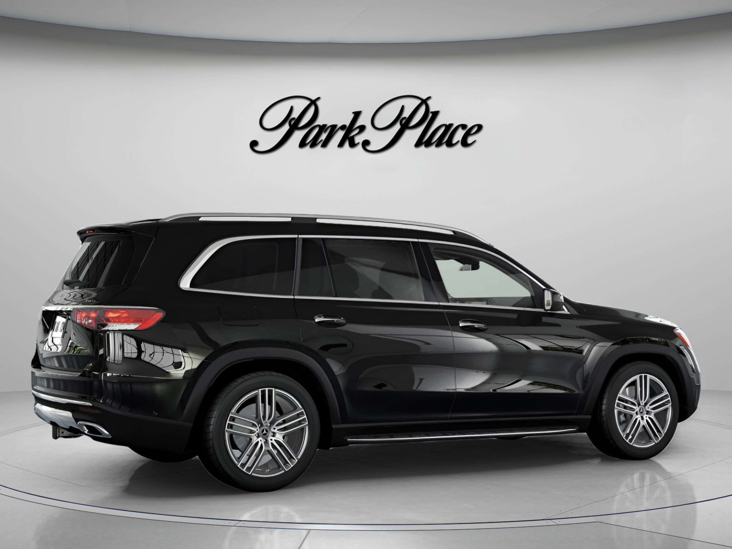 New 2026 Mercedes-Benz GLS 450 4MATIC image 23
