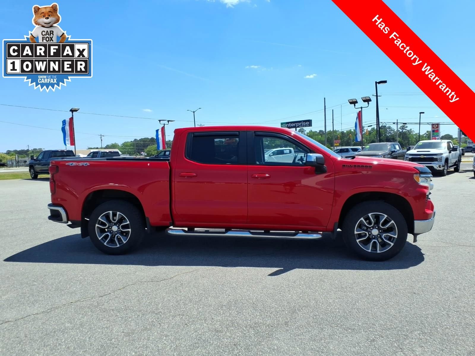 Used 2022 Chevrolet Silverado 1500 LT w/ Convenience Package II AWD/4WD image 6