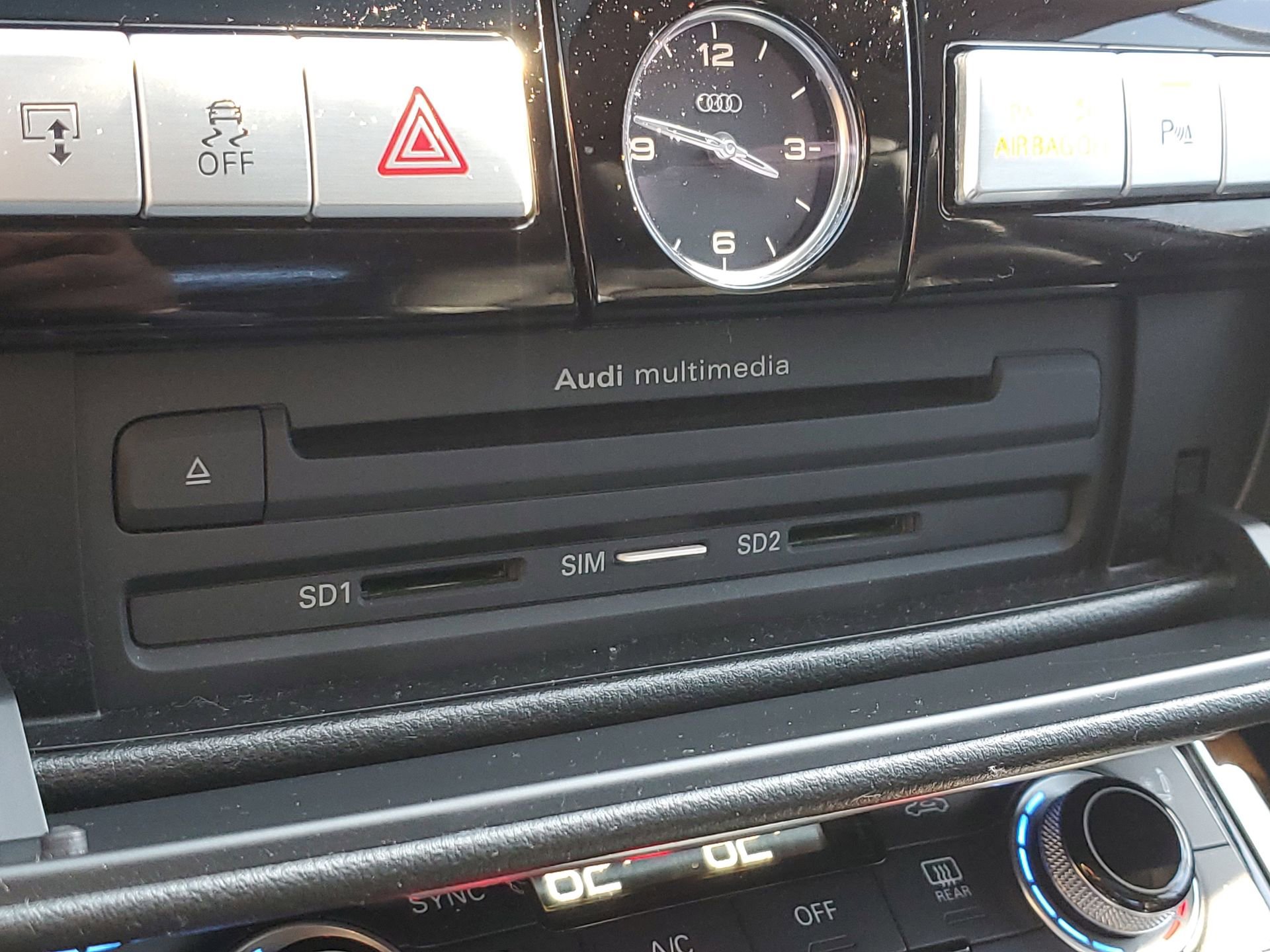 Used 2018 Audi A8 L 3.0T w/ Executive Package image 32