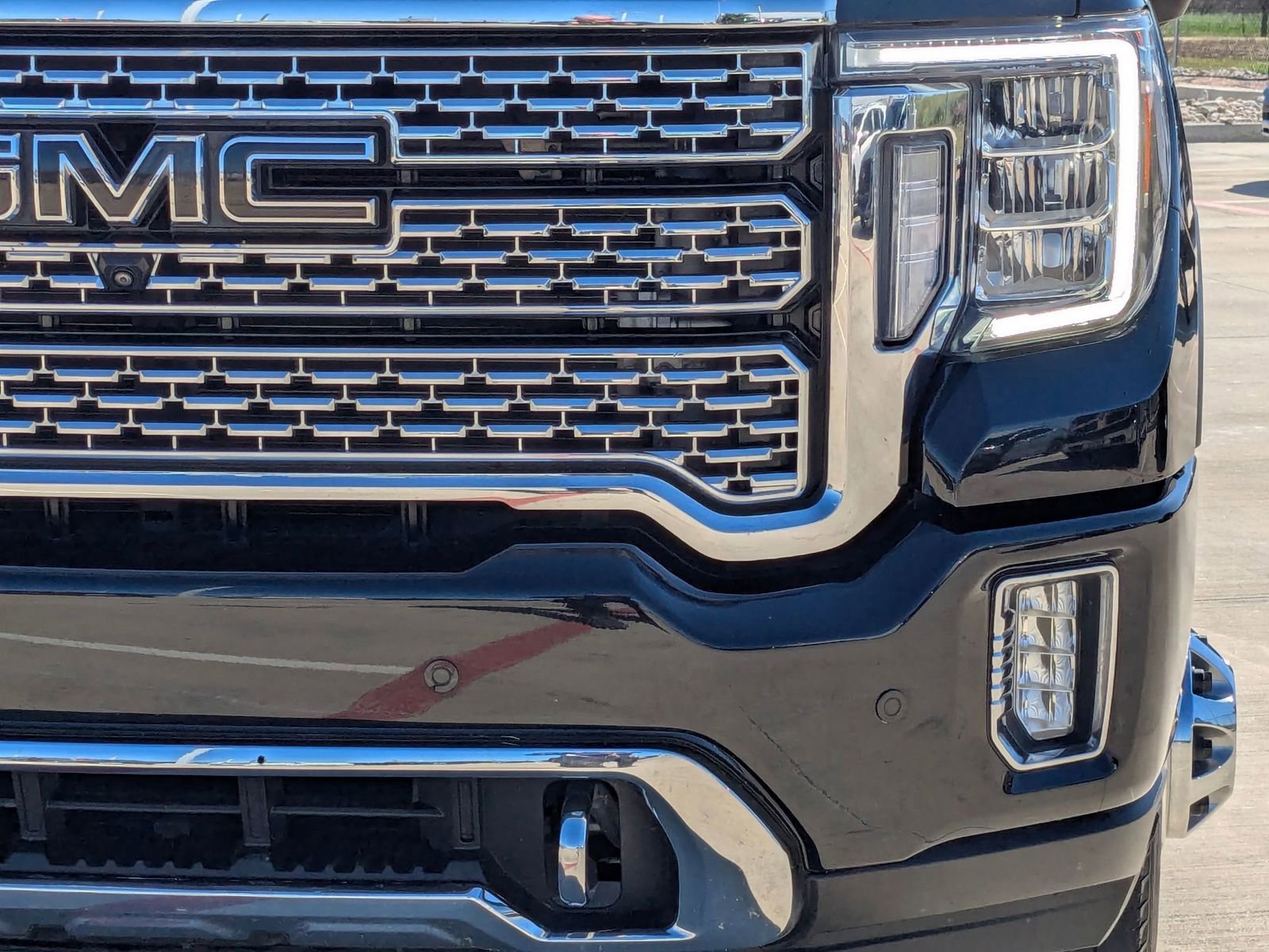 Used 2022 GMC Sierra 3500 Denali image 9